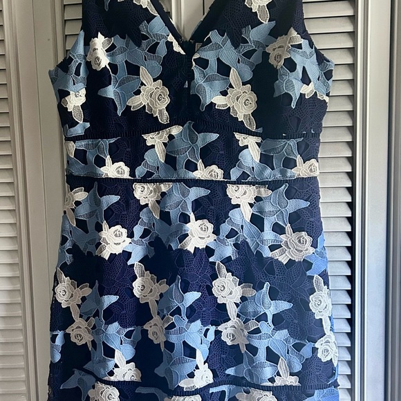 Vineyard Vines Navy and White Lace Dress Kentucky Derby Dress NWT - Picture 2 of 4